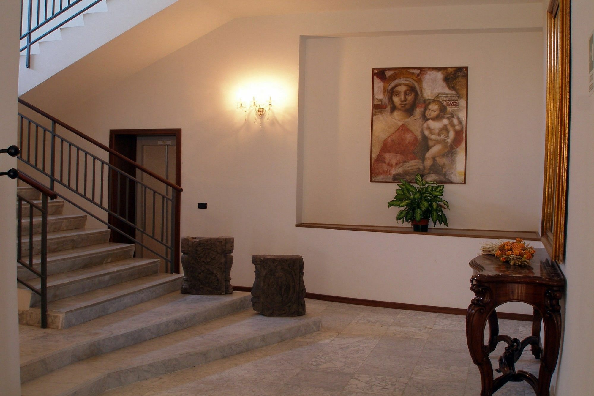 Hotel La Casa Del Pellegrino Sant' Anastasia Ngoại thất bức ảnh